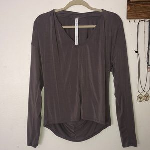 Lululemon gray long sleeve top